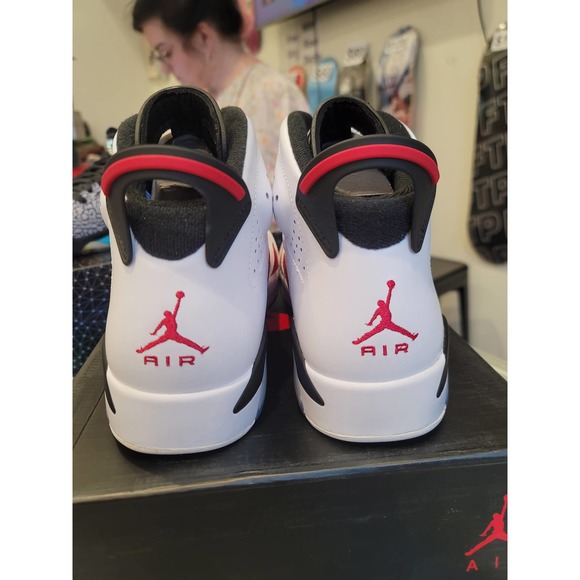 Jordan 6 carmine size 11.5 - Picture 3 of 8